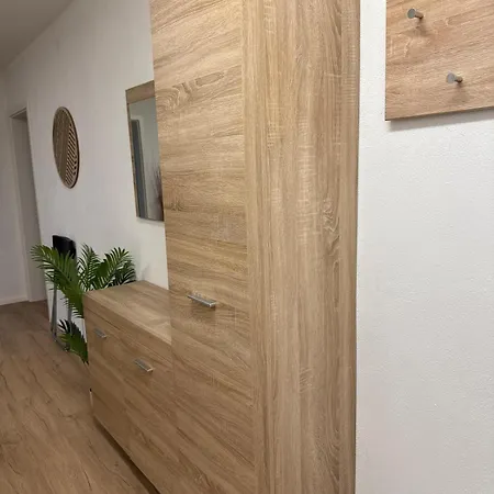 Mete - Modern - Workspace - Cool Location Apartment *